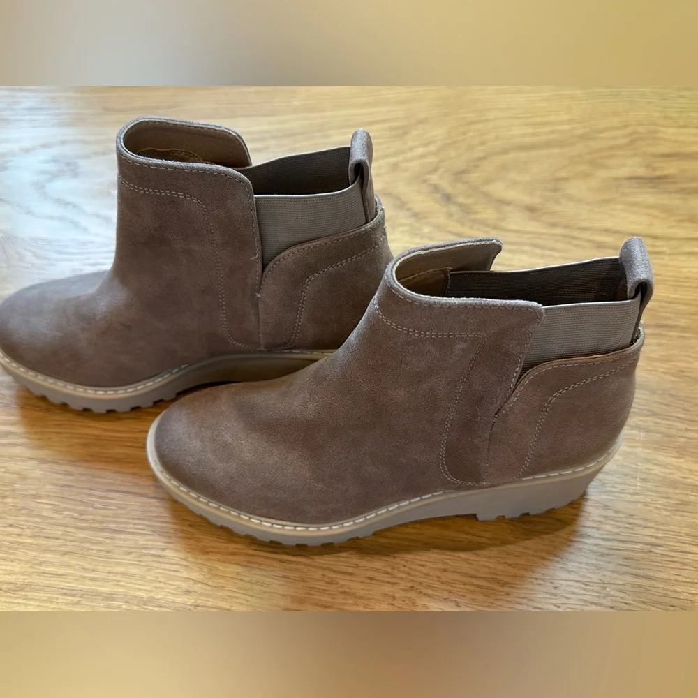 DOLCE VITA RIELLE TRUFFLE BOOT